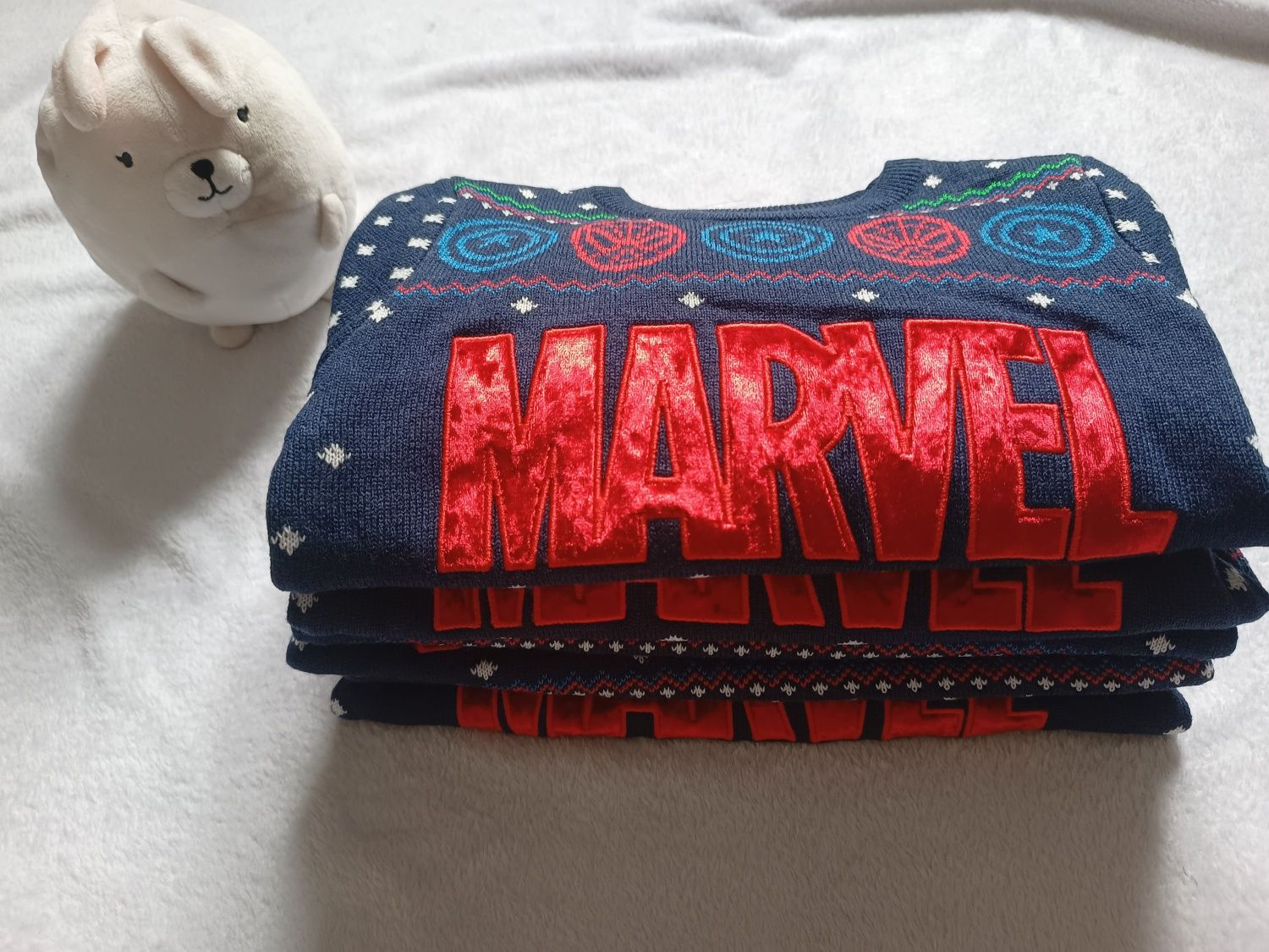 Sweter chłopięcy Marvel