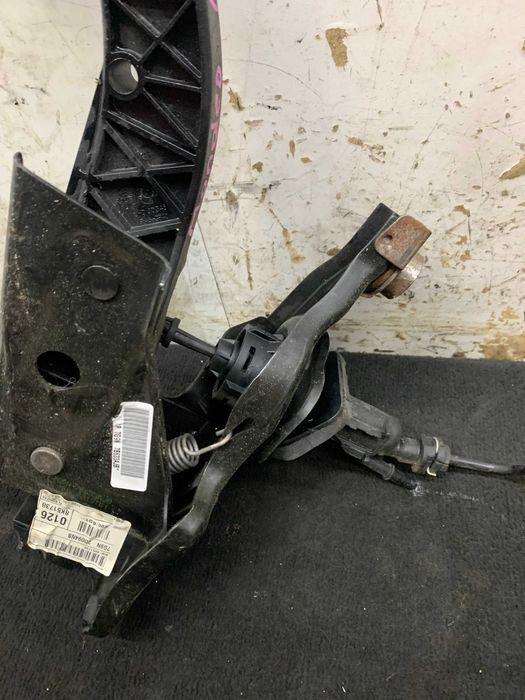 Ford Mondeo MK IV 4 Pedał Pompka Sprzęgła Podstawa Mocowanie