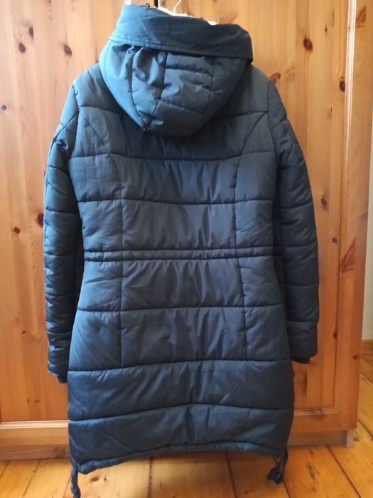 Granatowa kurtka zimowa