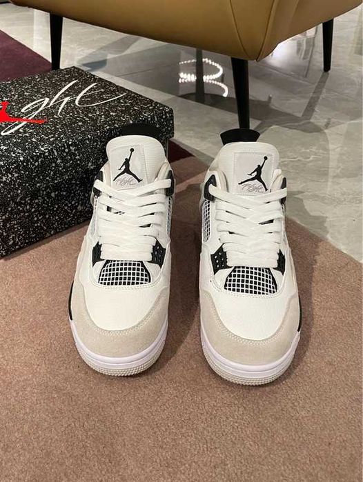 Buty meskie Mokasyny Jordan_4_Retro_military_black R.37.5