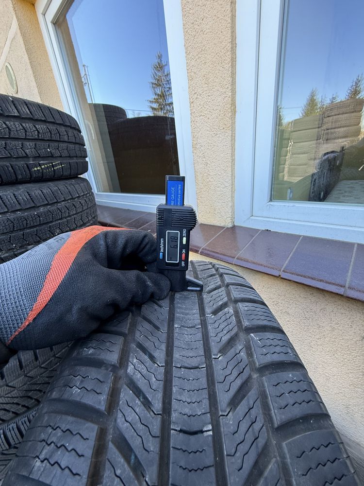 2xContinental 215 70r16., 2022 6mm