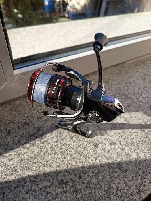 Carreto de pesca shimano vanford 2500 hg