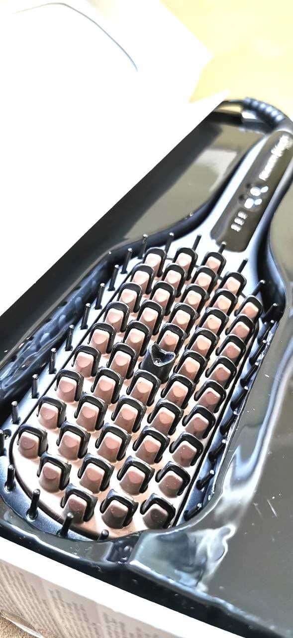Выпрямитель Remington Keratin Protect Straight Brush
