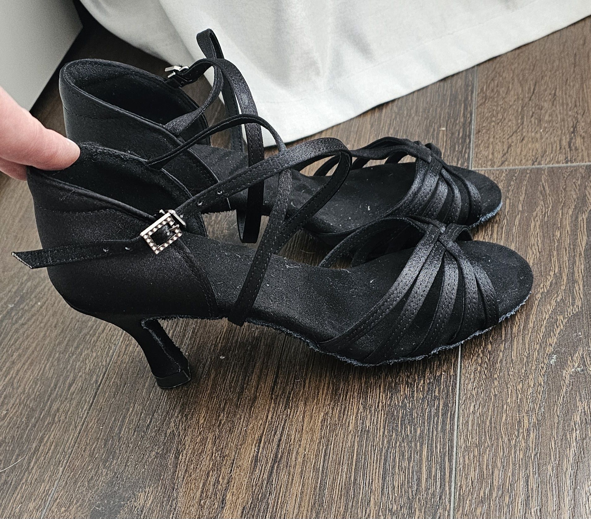 Buty do tańca czarne r.40