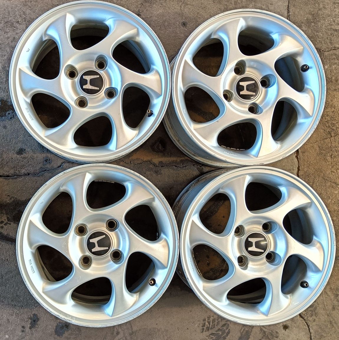 [507] Felgi Alu Honda 4x114,3x15