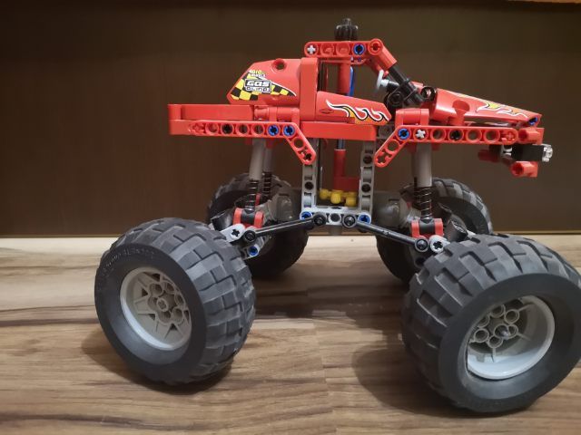 LEGO TECHNIC 42005 Monster Truck 2w1