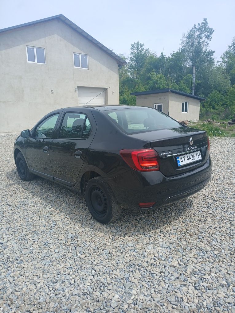 Продаж авто Renault logan
