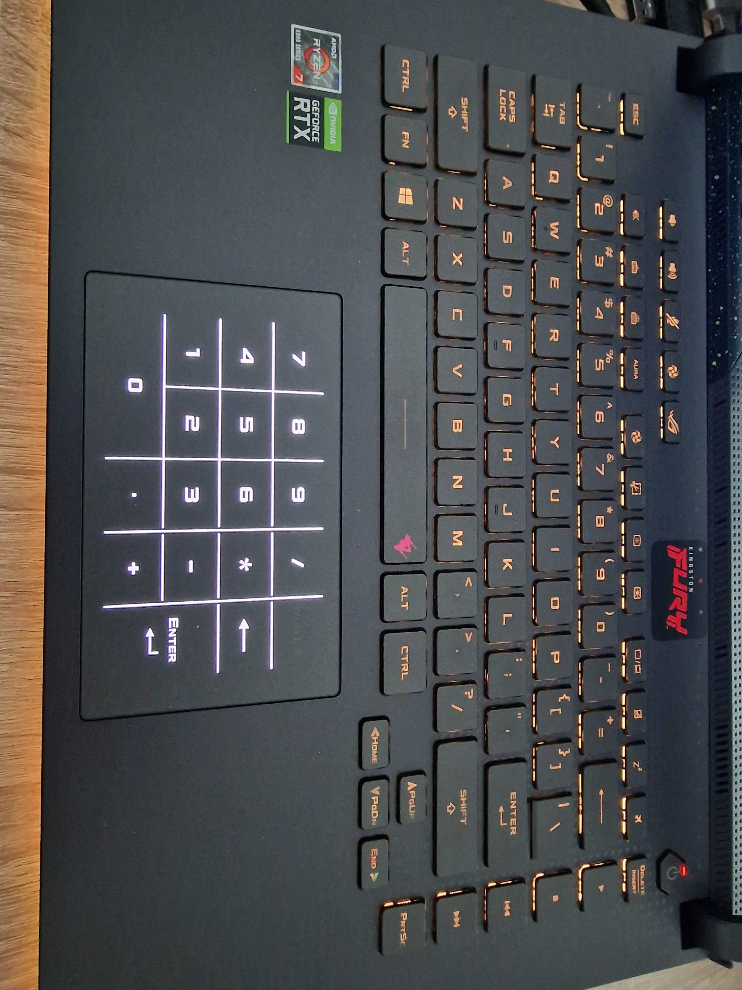 ASUS ROG STRIX G16 (G513R); Ryzen 7 6800H; 32GB DDR5; GEFORCE 3070TI
