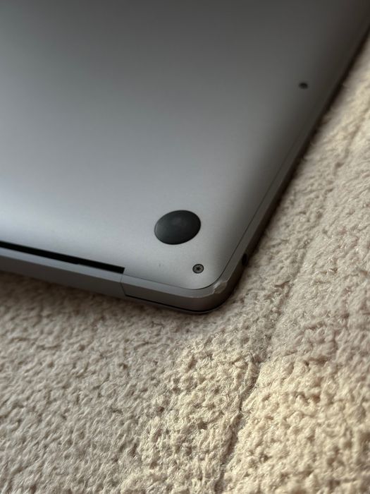 MacBook Air 2020 m1 256 GB/8 GB