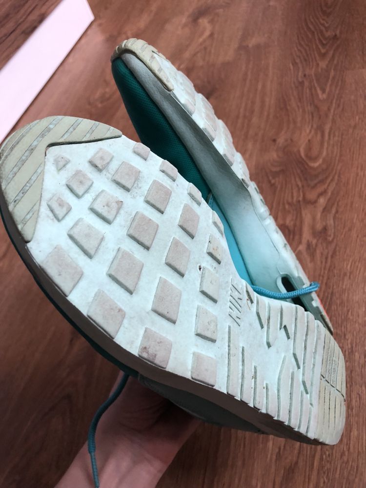 Buty sportowe Nike Air Max Thea rozmiar 38