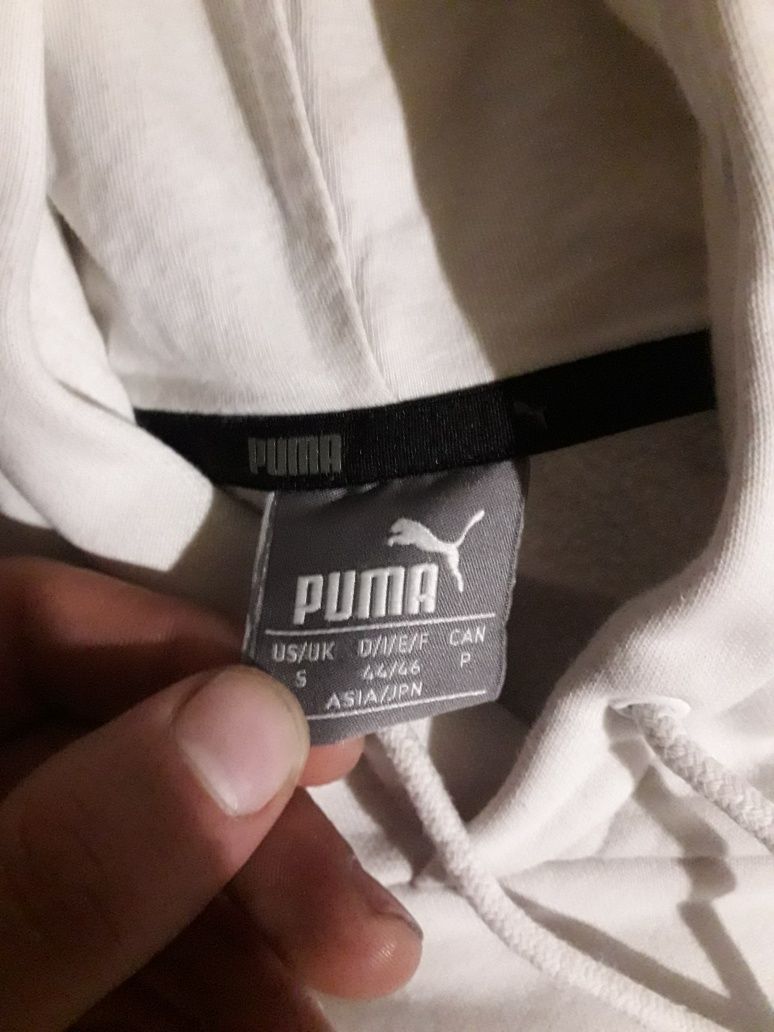Продам оригінальну кофту пума