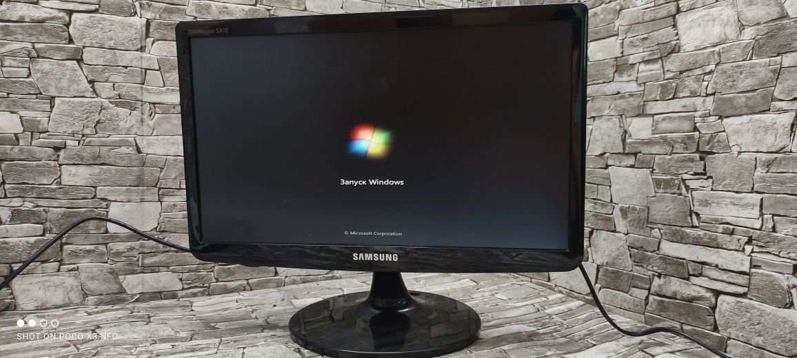 Монитор 19" Samsung Syncmaster S19A10N/1366x768/VGA