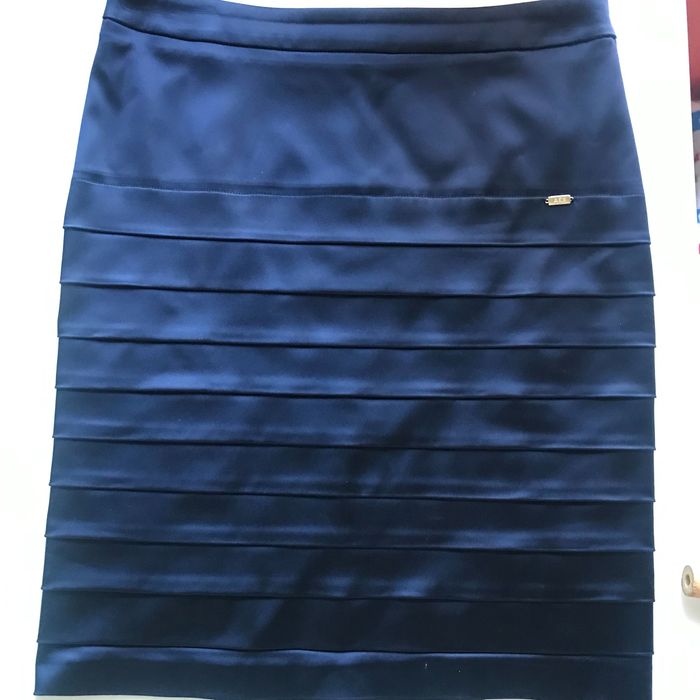 Новая шикарная юбка Из стрейчатласа aikis турция р.48-L