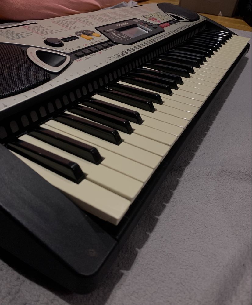 Keyboard Yamaha EZ-20