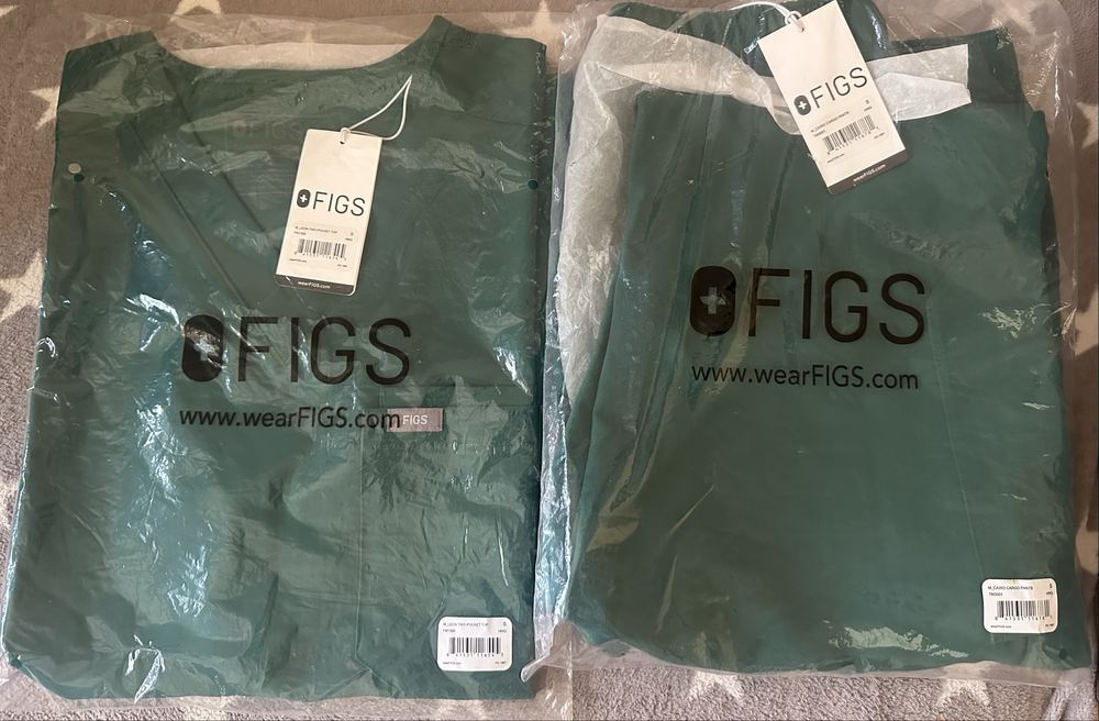 Медичний костюм Figs