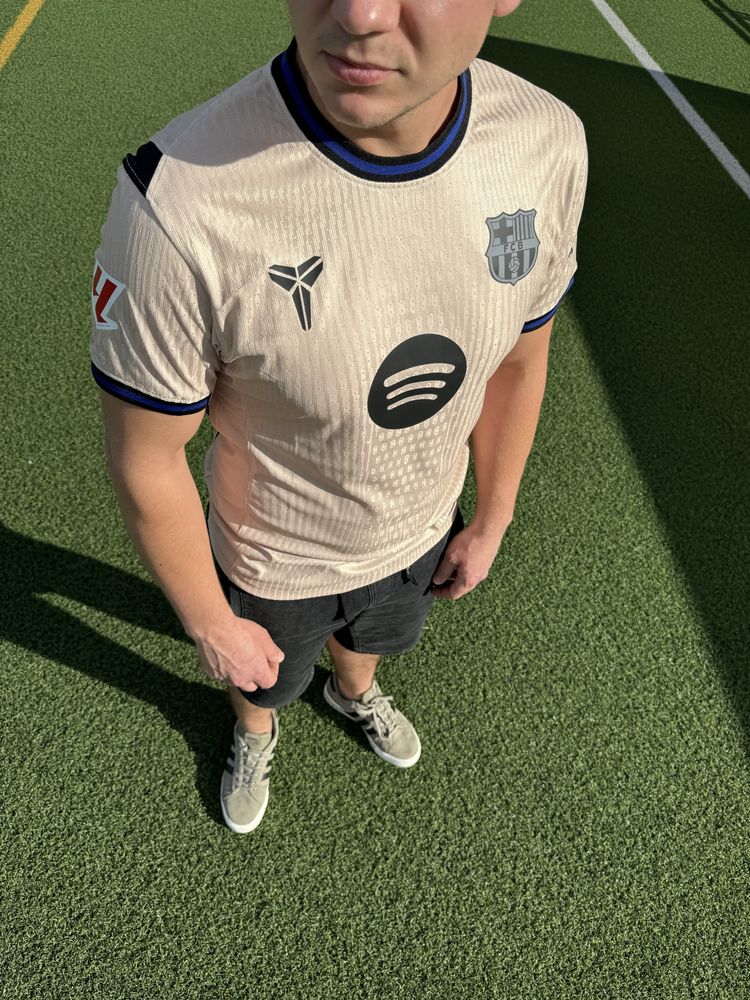 Koszulki piłkarskie Barcelona/Real