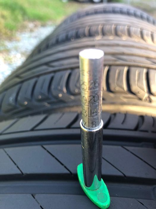Opony Bridgestone 215/50r18 idealne 23r