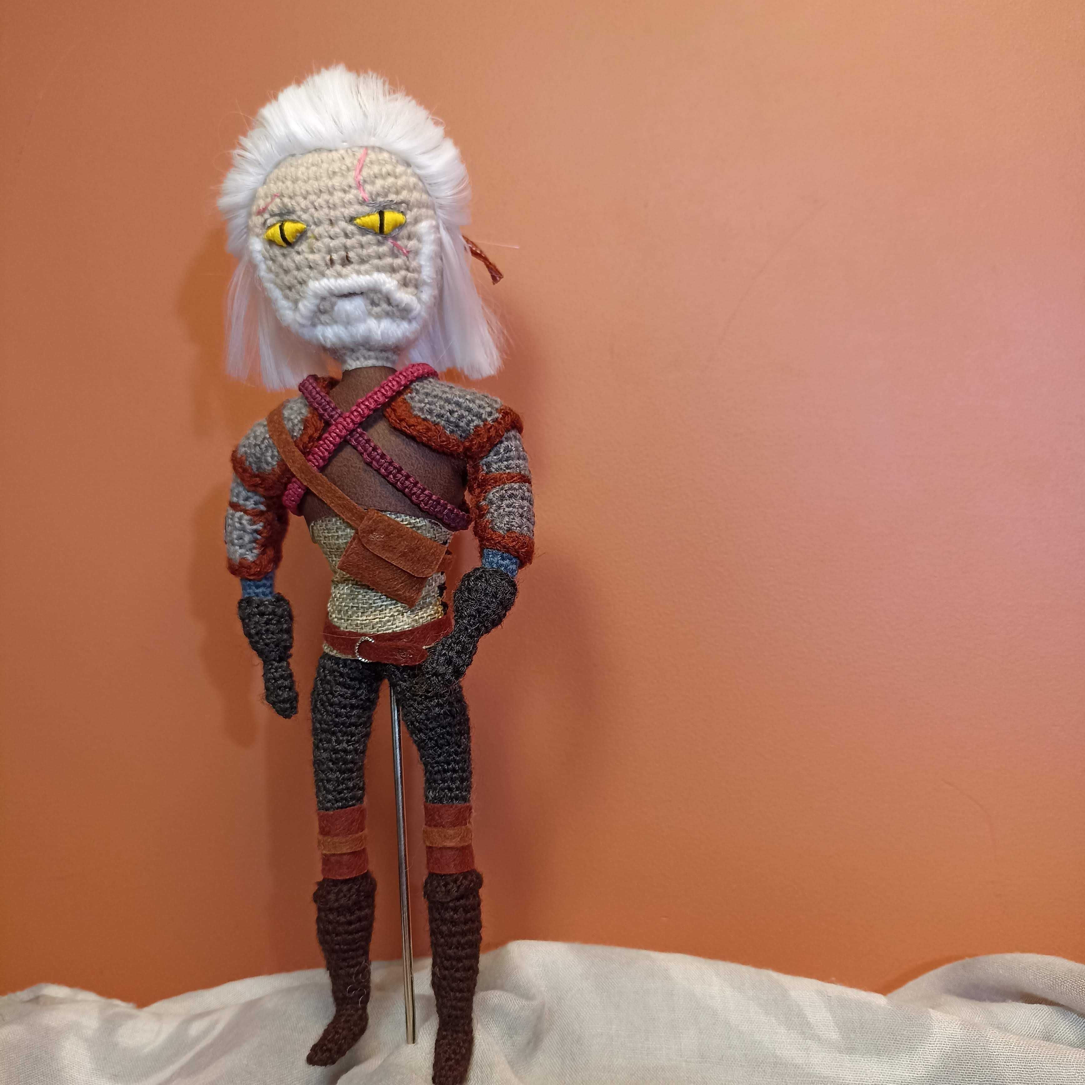 Przytulanka lalka, rękodzieło, handmade Wiedźmin Geralt