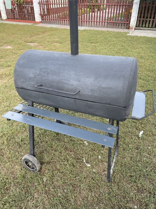 Grill węglowy mocny