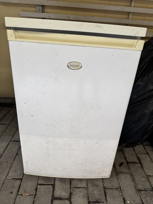 Міні холодильник для кафе, дому, дачі