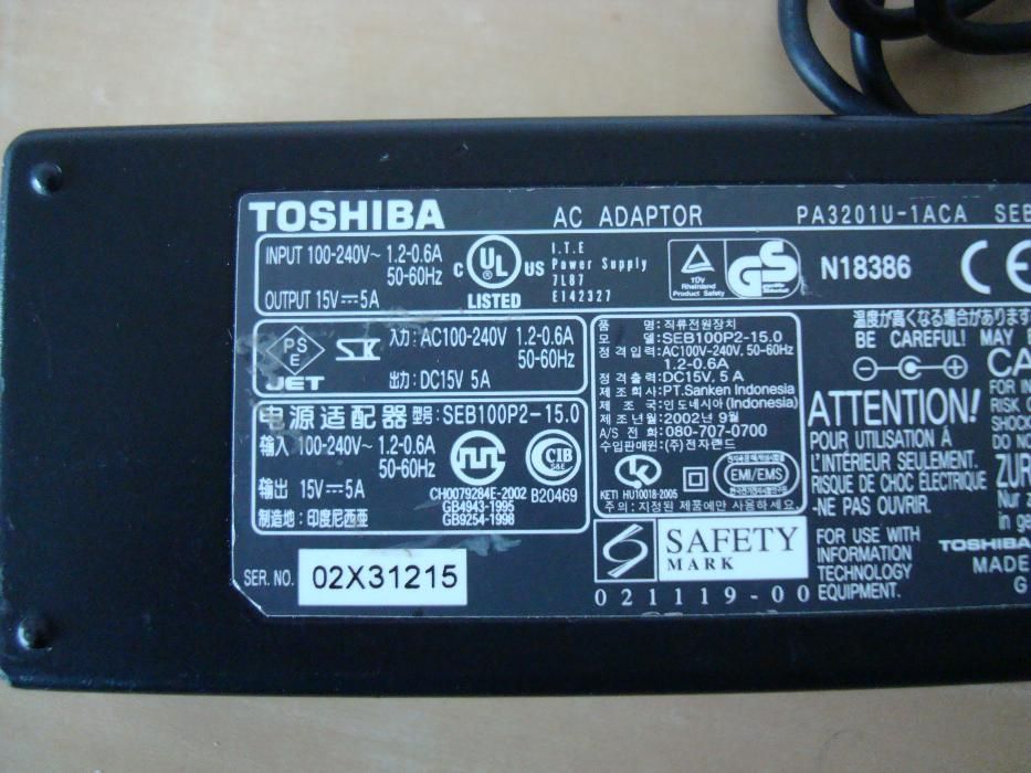 Carregador Toshiba PA3201U-1ACA original