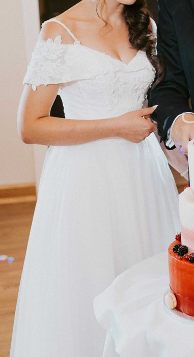 Suknia ślubna hiszpanka koronki glamour