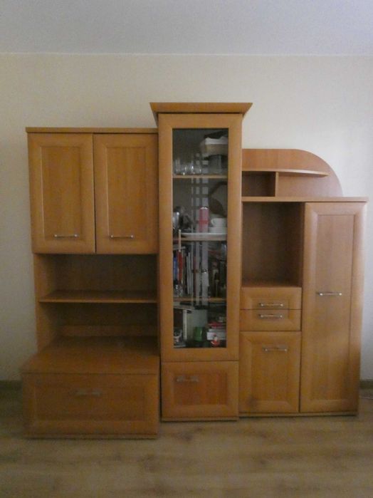 Meblościanka mała plus szafka pod telewizor