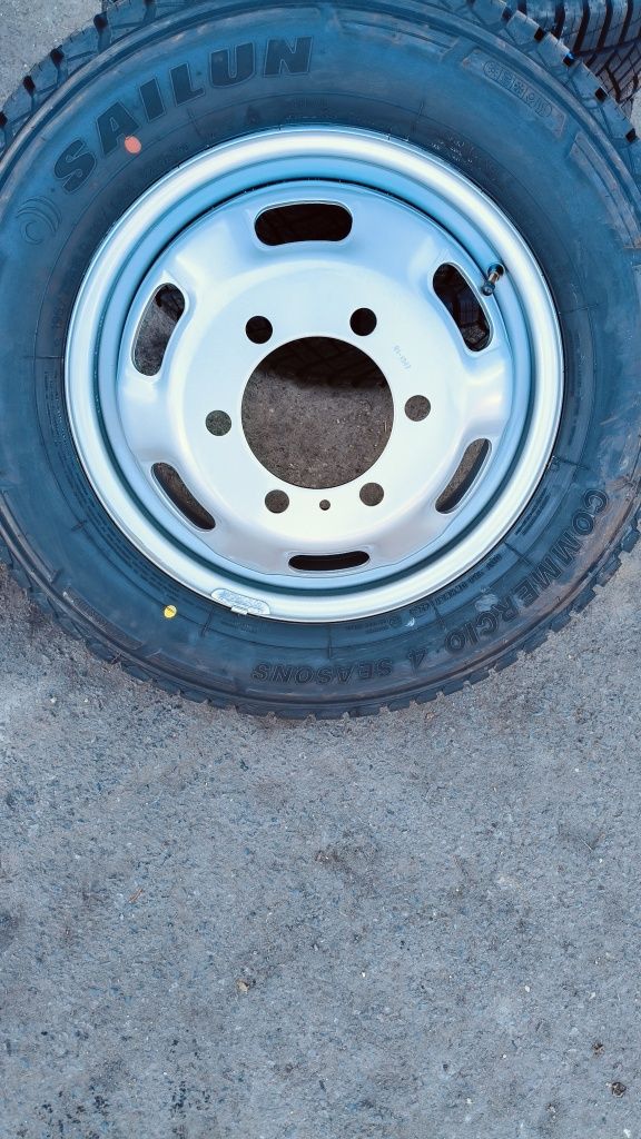 Koła felgi bus IVECO 16 cali bliźniak 195/75r16c wzmocnione NOWE