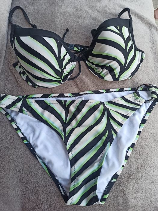 Купальник для дівчат