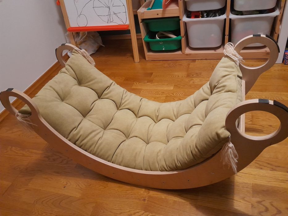 Drewniany bujak BabyWood rozm. M - zjeżdżalnia/ścianka i materac