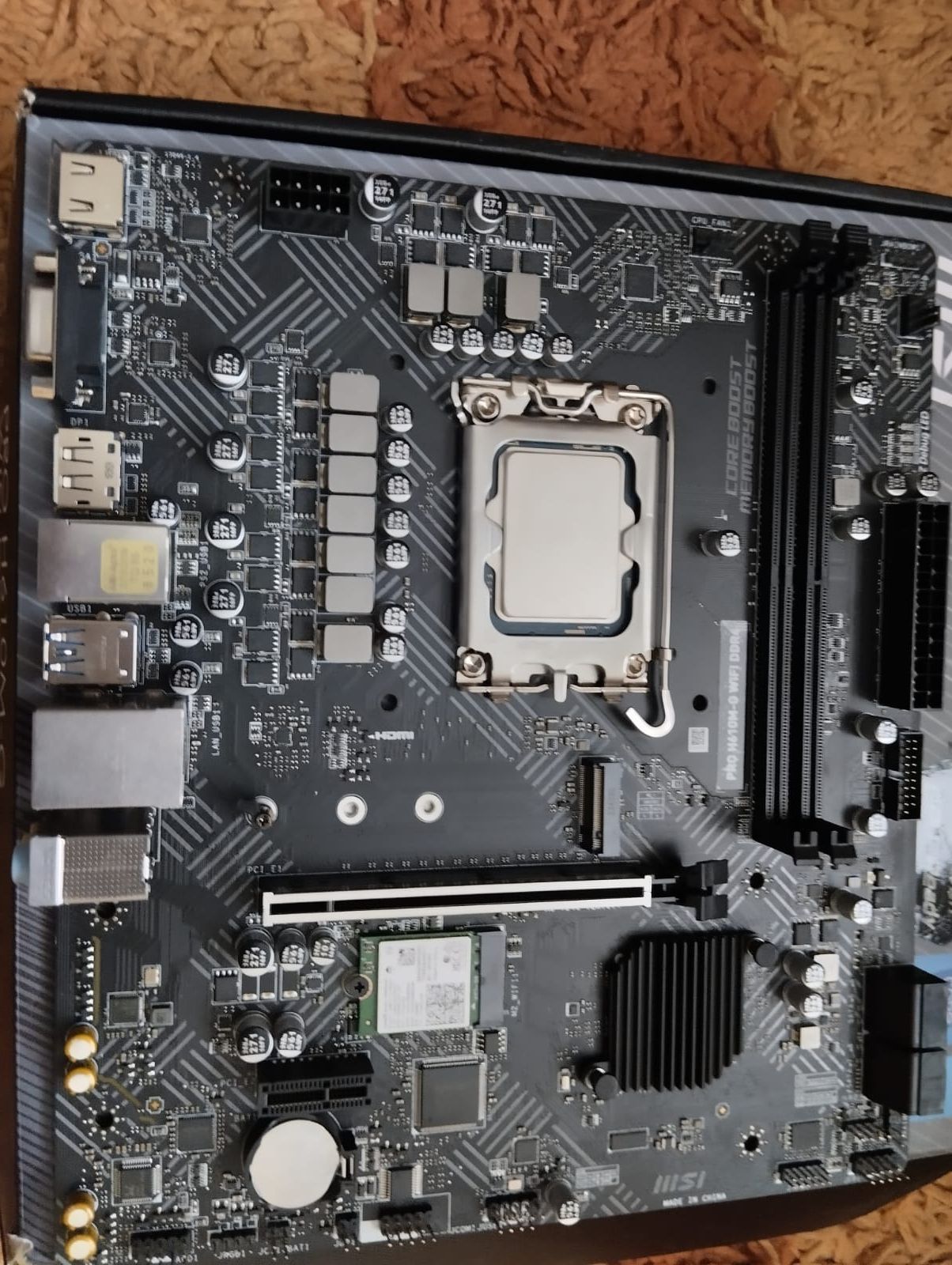 i5 12400f H610 wifi 16Gb ddr4