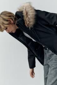 Крутезна парка ZARA великий вибір одягу