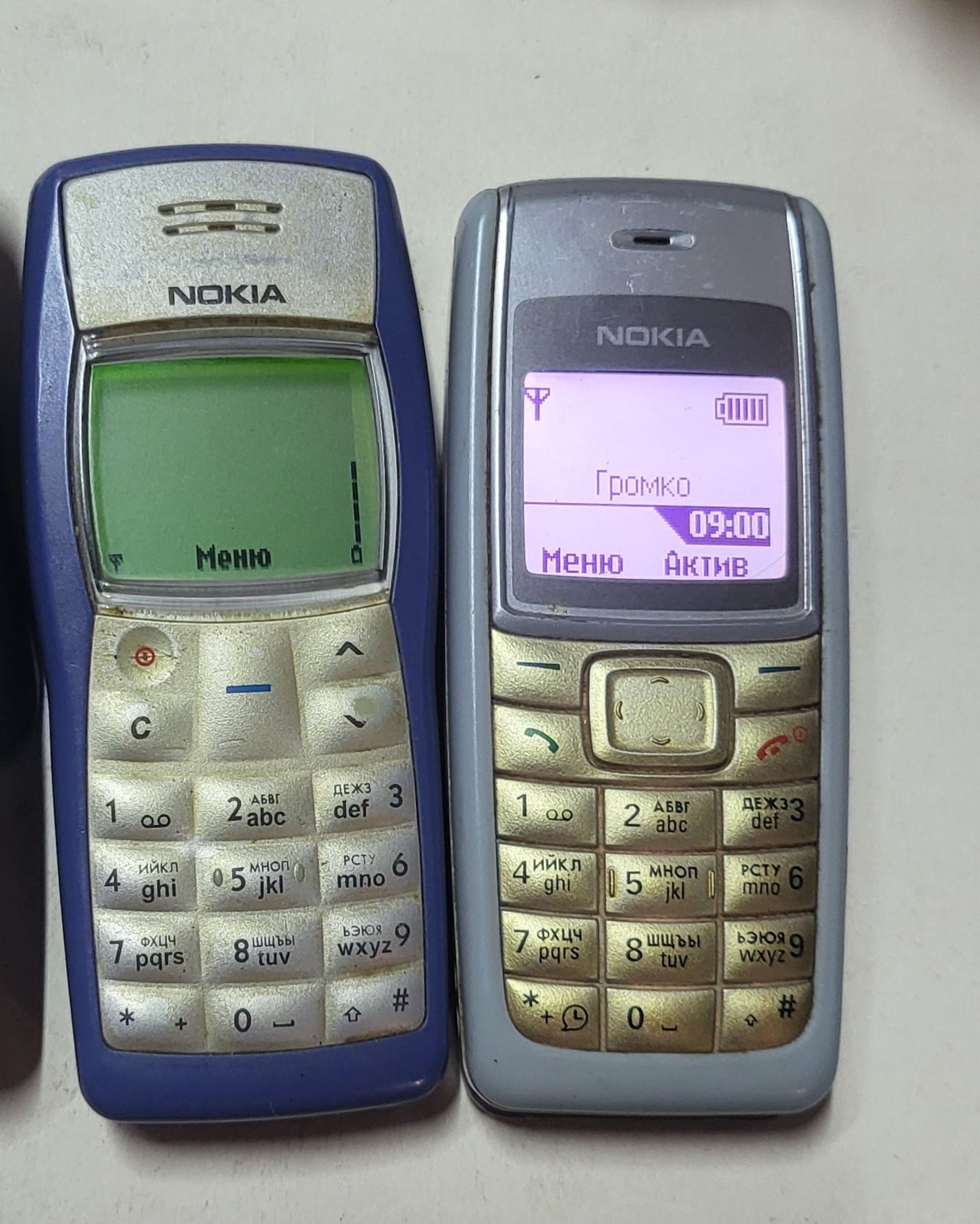Телефон Nokia 1100 cзарядкой и батареей цена за 1 sharp