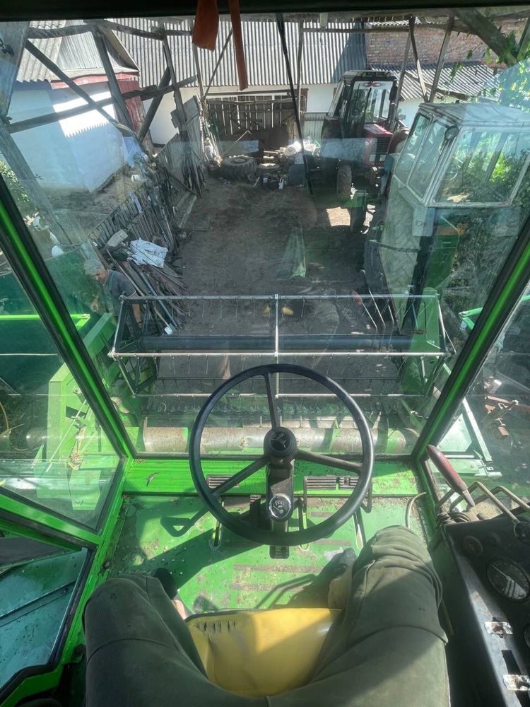 John deere 1052 1984року