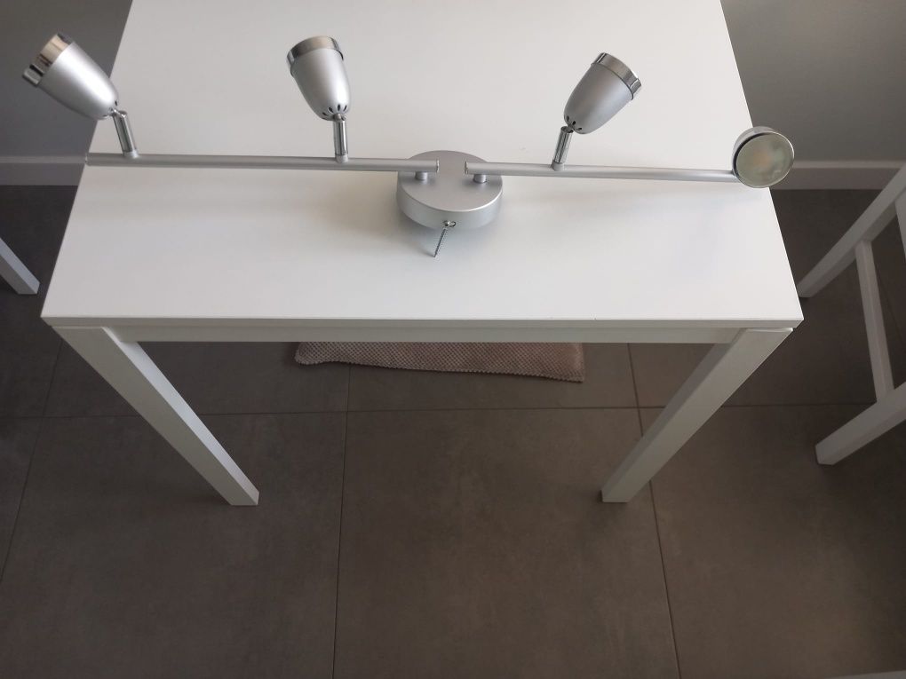 Lampa sufitowa halogenowa