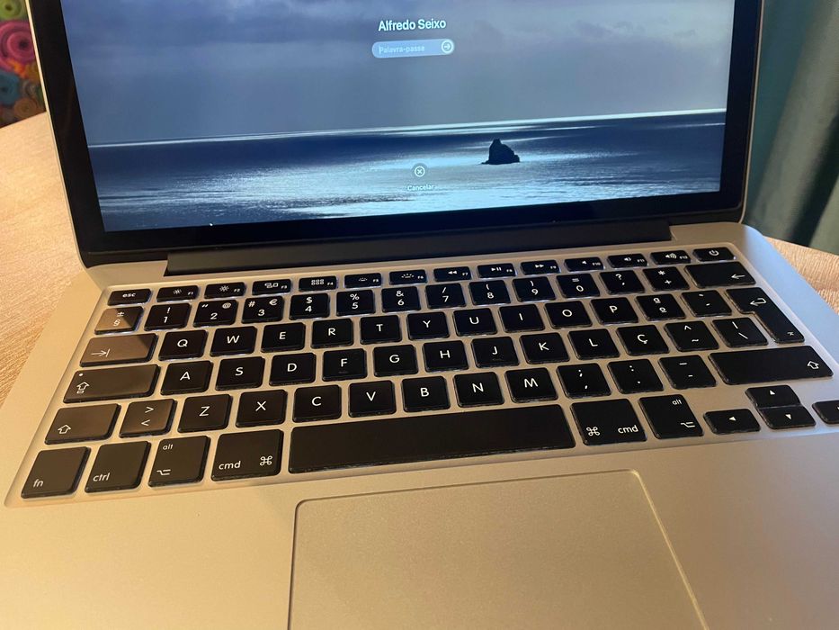 MacBook Pro (Retina, 13 Polegadas, meados 2014)