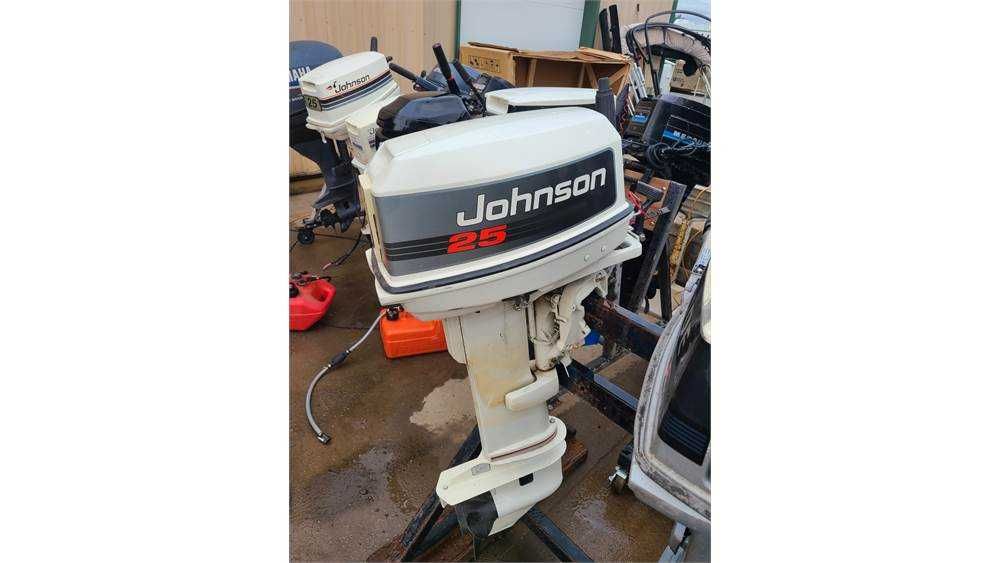 Лодочный мотор Johnson Evinrude (РАЗБОРКА)