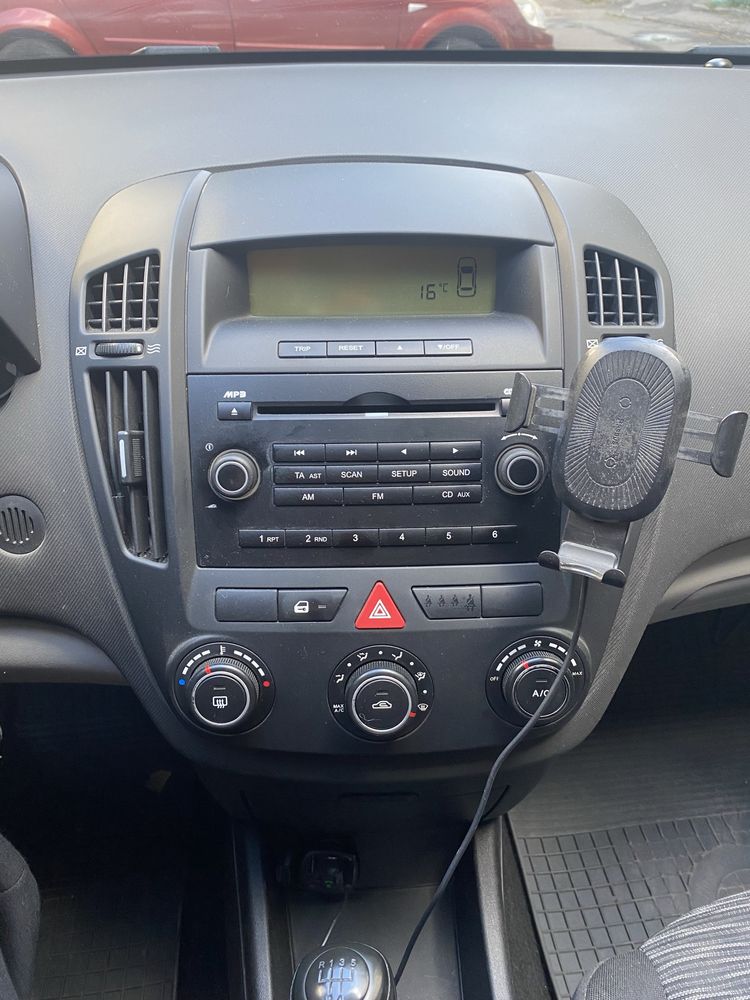 Kia ceed 1.6 TDI