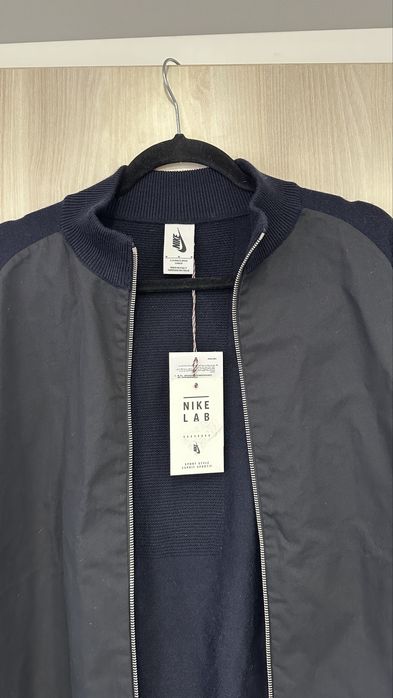 Оригінальна вовняна олімпійка Nike розмір М