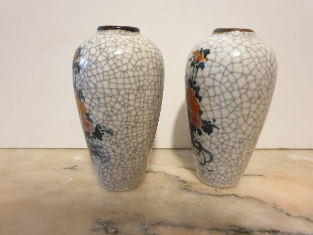 Conjunto de 2 jarras chinesas vintage em cerâmica