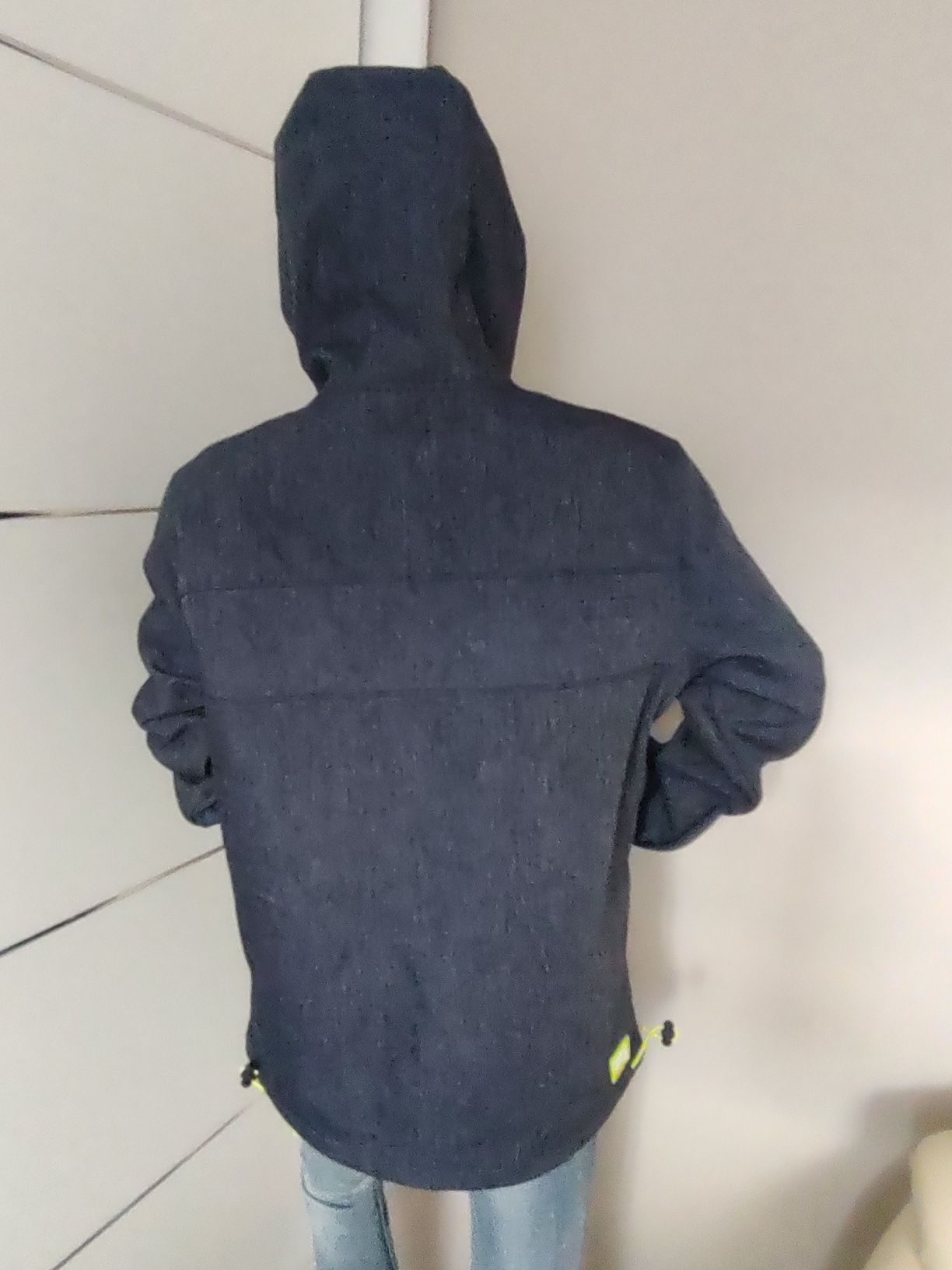 Damska kurtka superdry rozm L