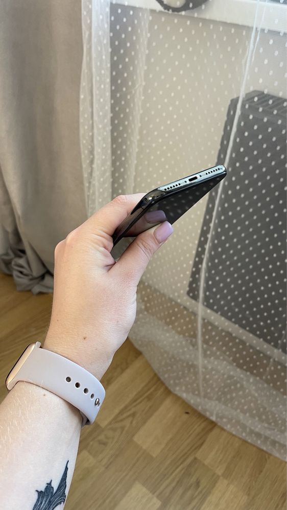 Продам iPhone X 64гб Неверлок