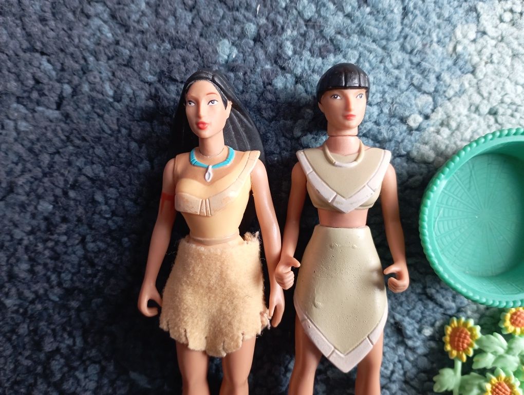 Figurki lalki vintage Disney Pocahontas Nakoma