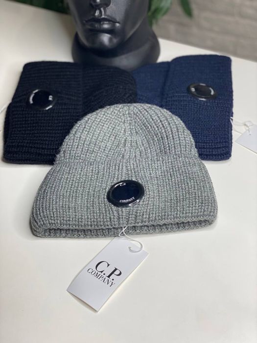 Мужская зимняя шапка C.P. COMPANY 52-62 см черная/синяя/серая с линзой