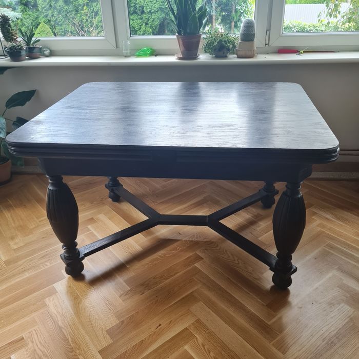 Dębowy duży stół antyk secesja.