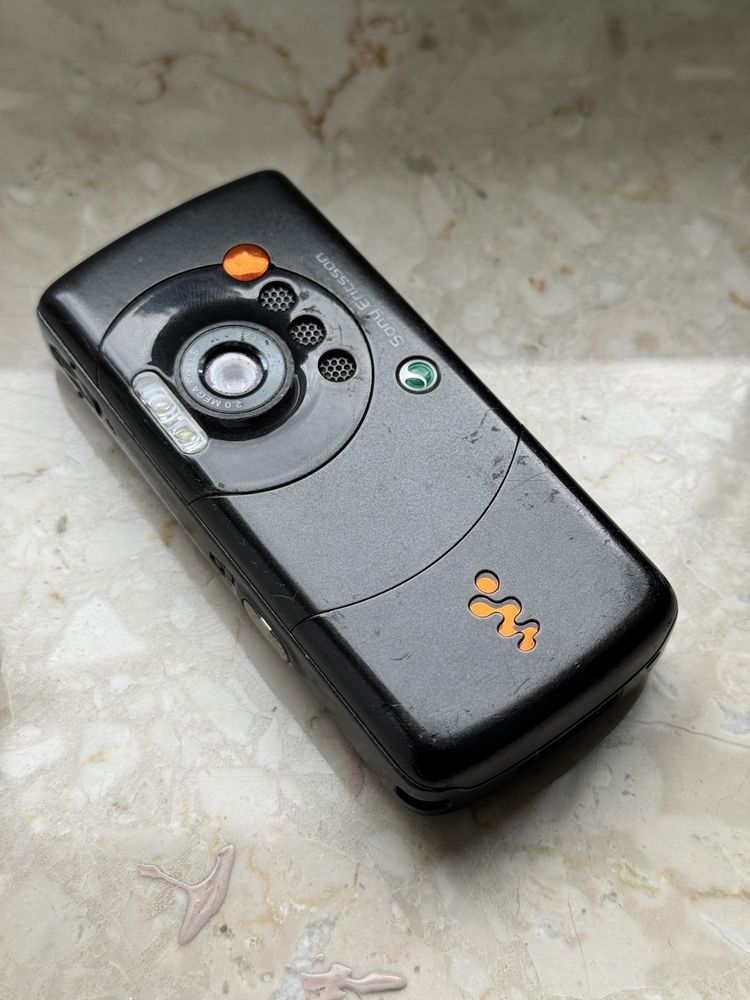 Sony Ericsson w810i - sprawny, simlock T-Mobile, klasyk walkman