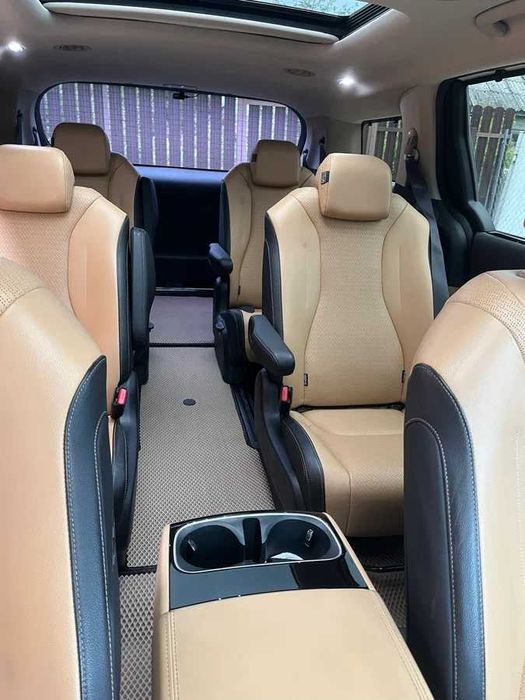 2021  Kia Carnival 2.2 9 місна  дизель максимальна компл