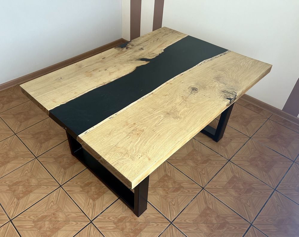 Lawa dębowa stół z żywicą loft
