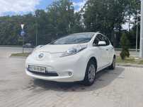 Продам Nissan Leaf 2013