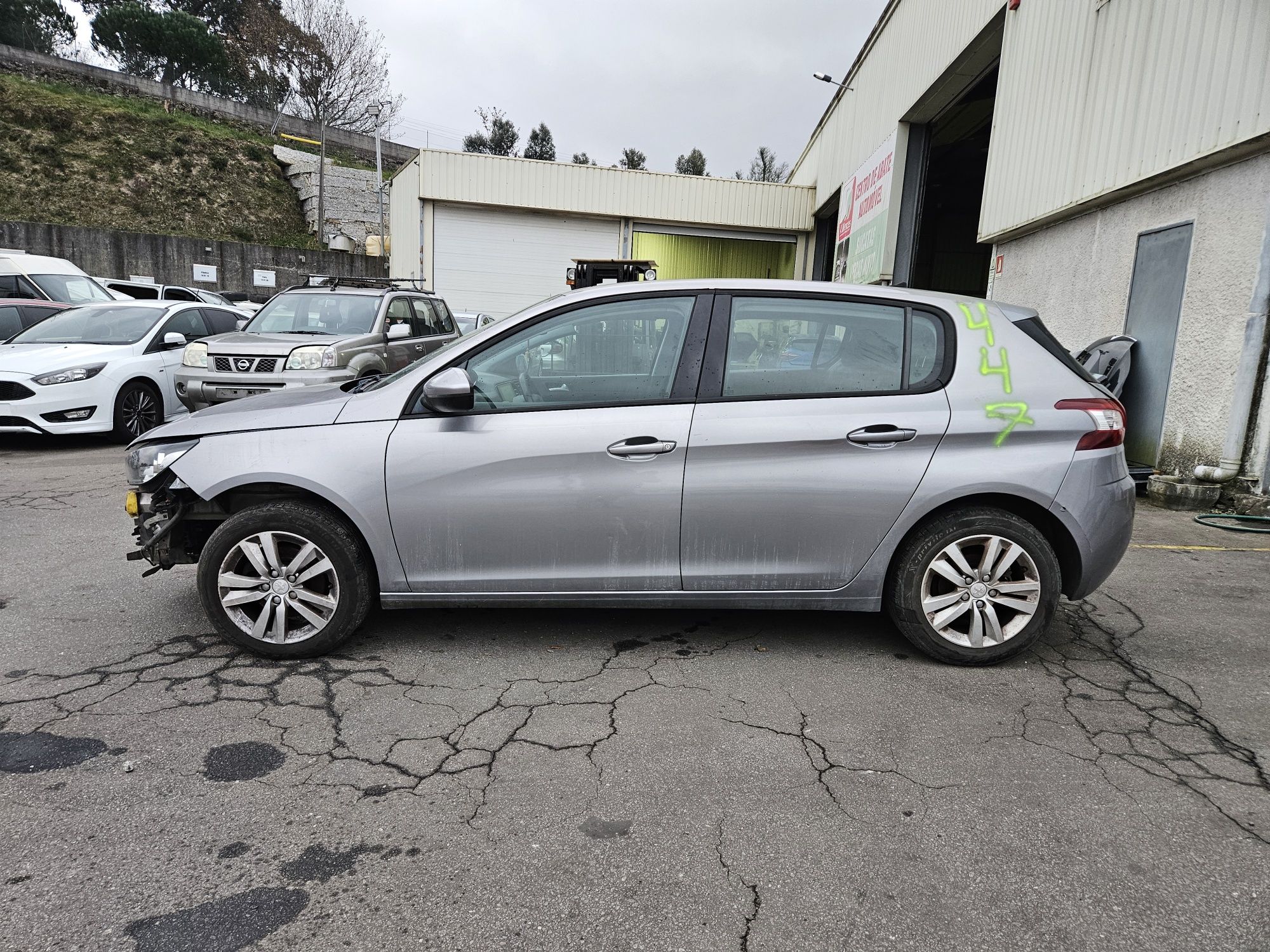 Peugeot 308 ll 1.6 BlueHDi de 2016 para peças